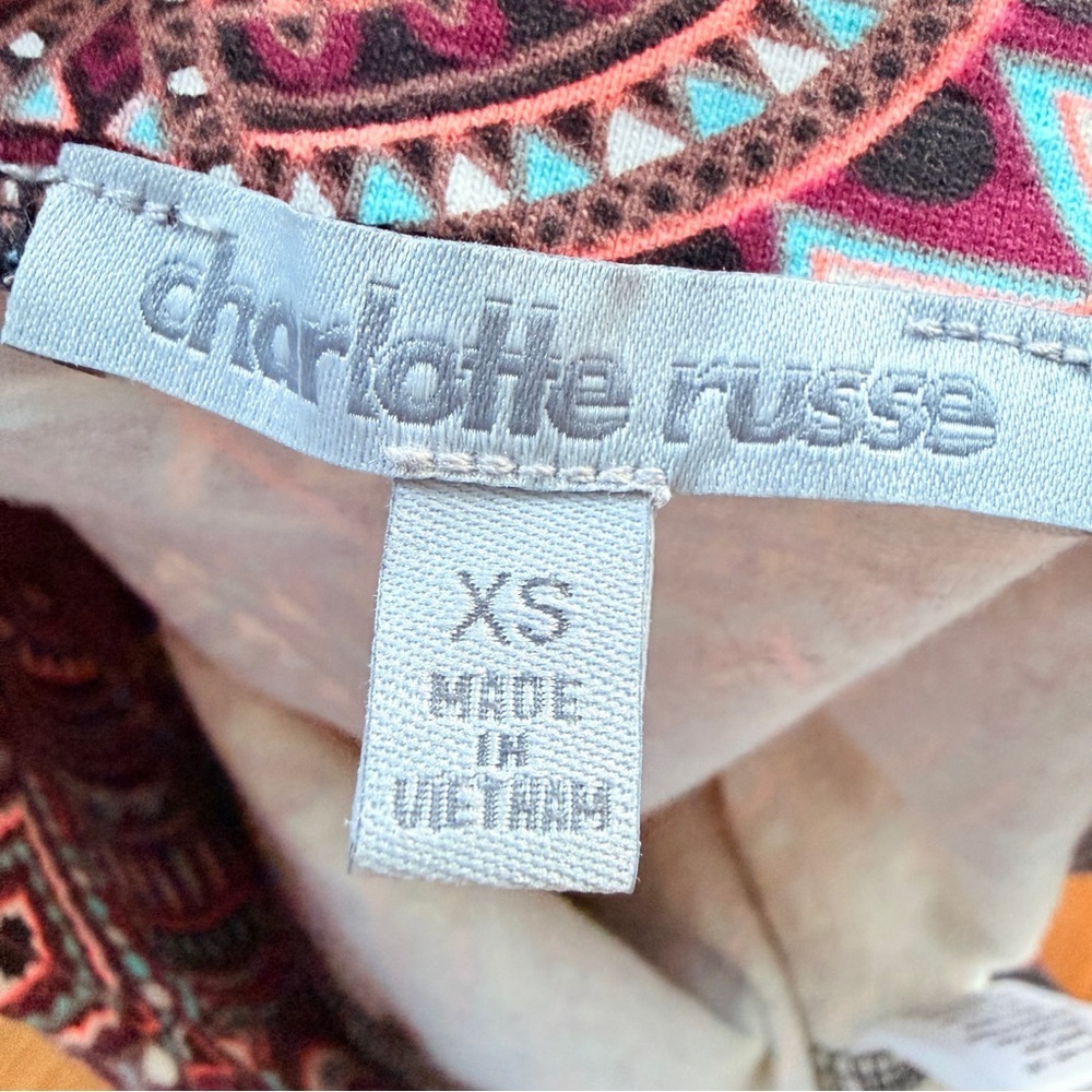 Charlotte Russe- Geometric Patterned Mini Skirt Skirt (sz xs) NWT - Picture 5 of 8